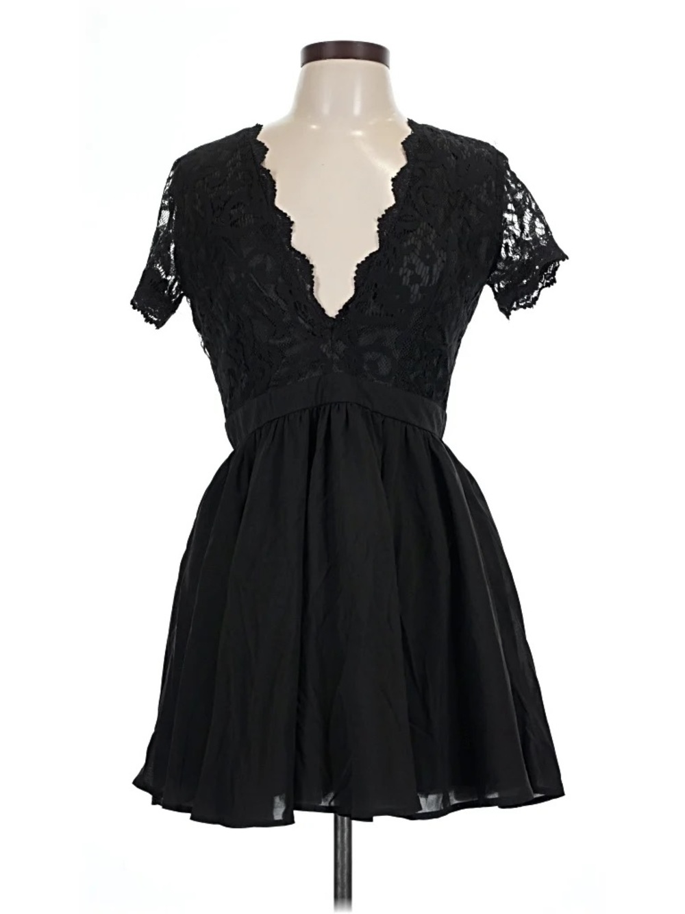 Missguided Black Lace V-Neck Fit & Flare Mini